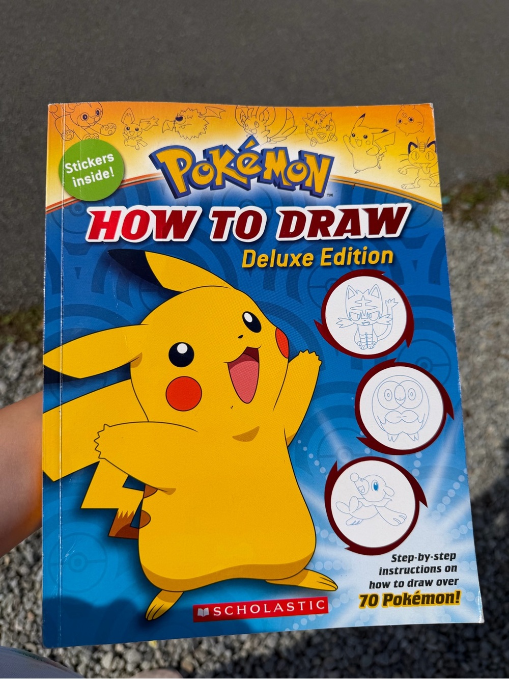 Scholastic Pokémon How To Draw Deluxe Edition — Yellow & Blue Cover